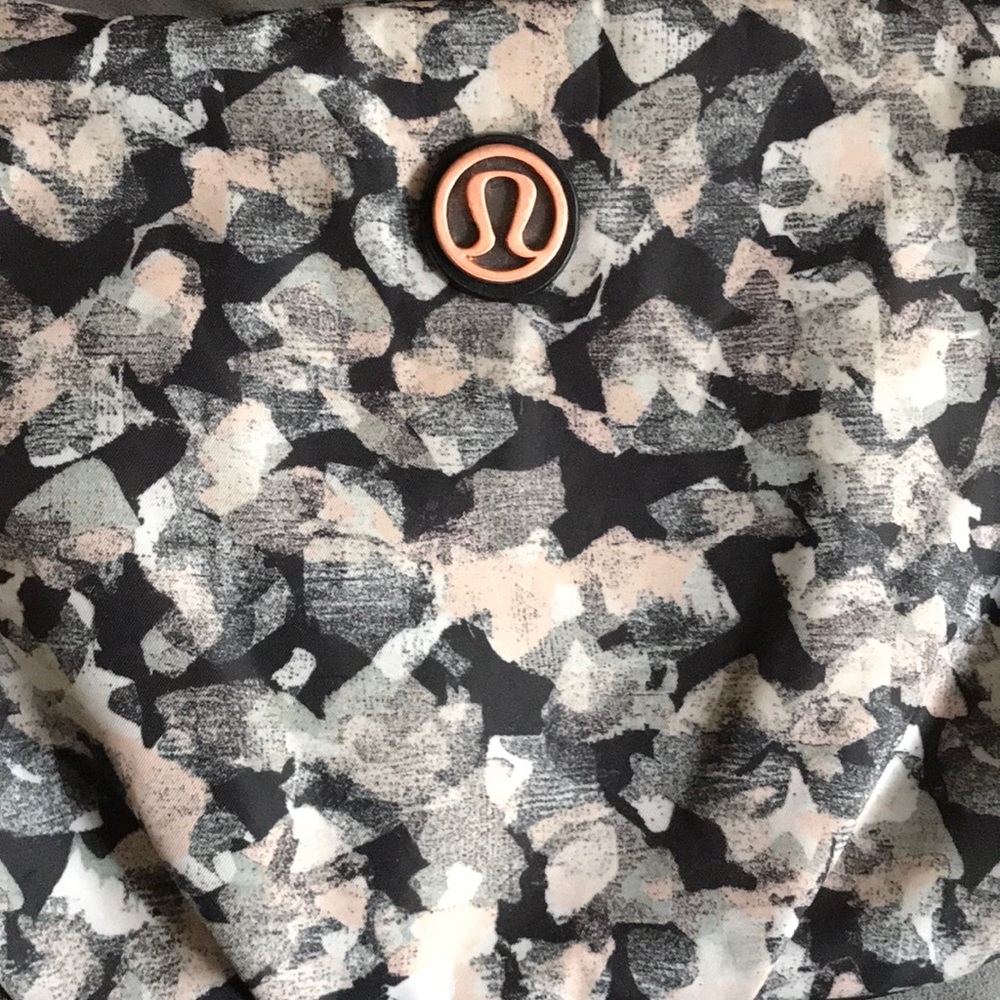 RATE Lululemon urban jungle convertible belt bag